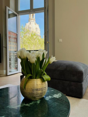 Luxury Home / 3-Raum-Suite an der Frauenkirche / 2